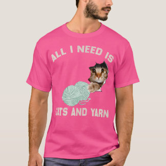 Camiseta Tudo o que Preciso São Gatos e Linha de Tricô Engr