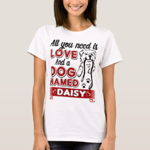 Camiseta Tudo que eu preciso é amor e um cão nomeado
