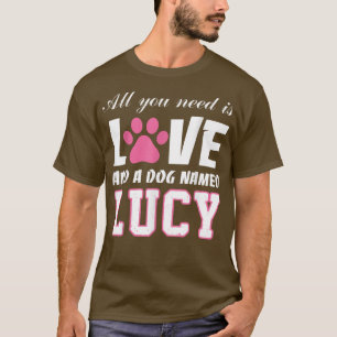 Camiseta Tudo que você precisa é de amor e um cachorro cham
