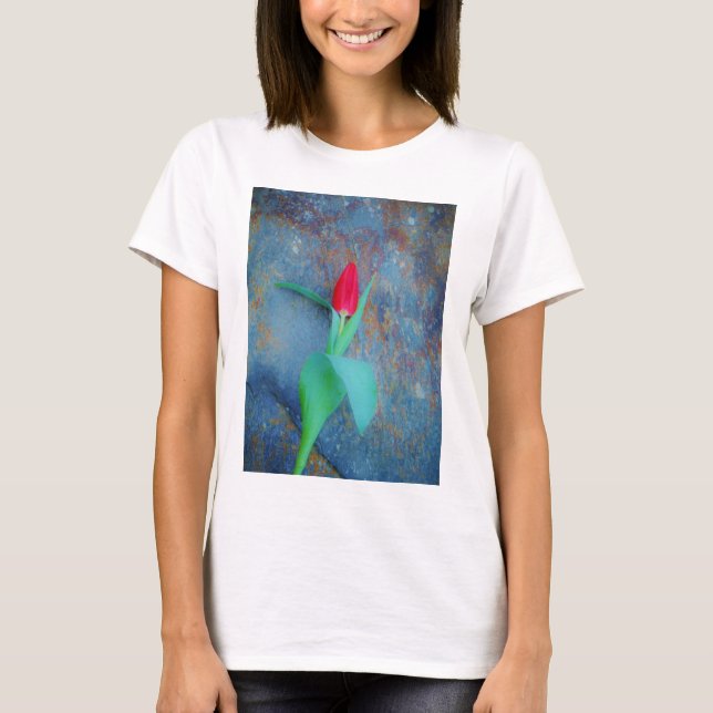 Camiseta Tulipa Vermelha na Cinza Azul (Frente)