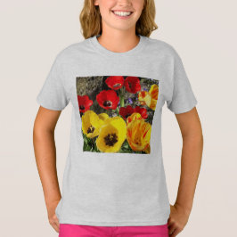 Camiseta Tulipas Amarelas e Vermelhas