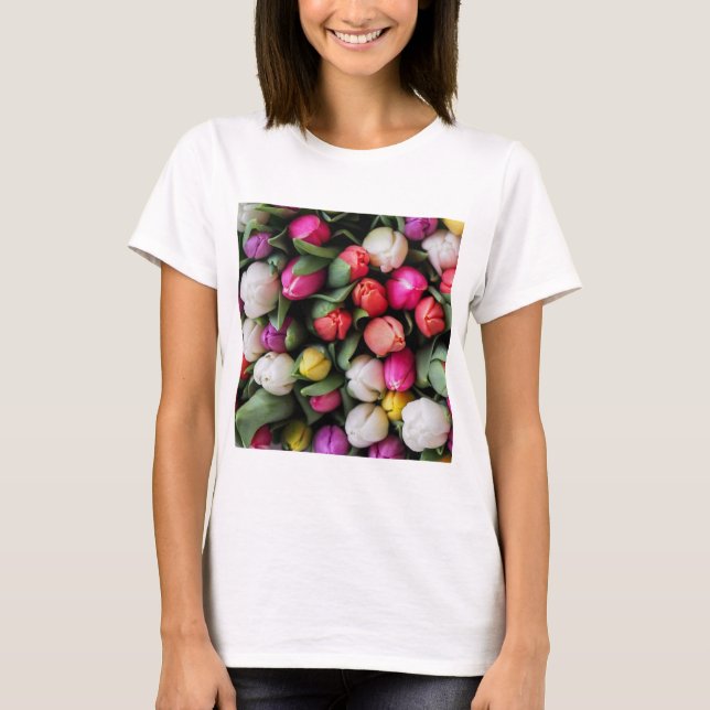 Camiseta Tulipas Flores Coloridas Páscoa (Frente)
