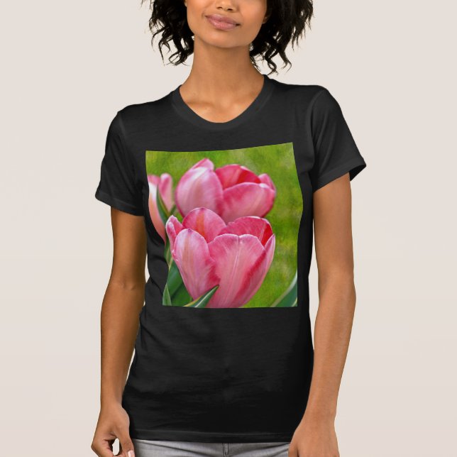 Camiseta Tulipas Rosa (Frente)