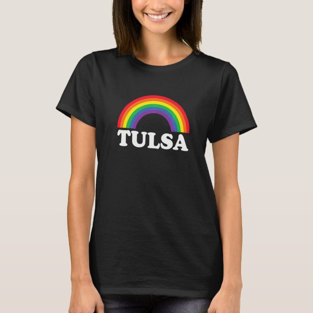 Camiseta Tulsa Rainbow LGBTQ Gay Pride Lesbians Queer   (Frente)