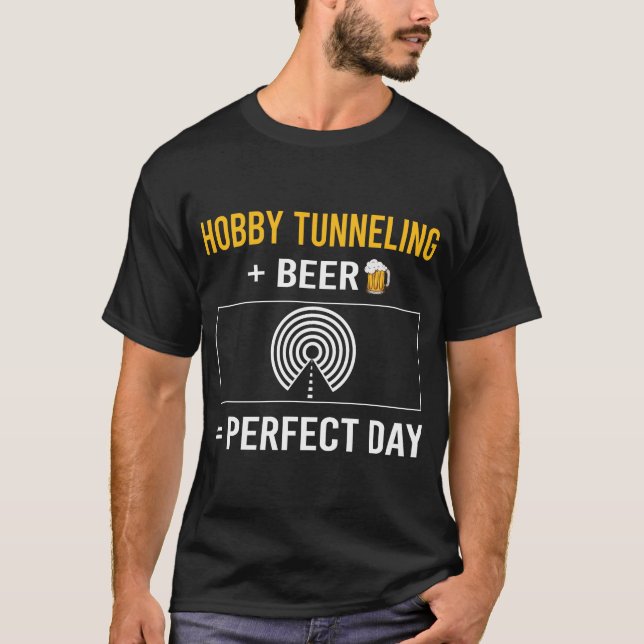 Camiseta Tunneling Beer Day Hobby (Frente)