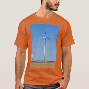 Camiseta turbinas eólicas no campo de trigo