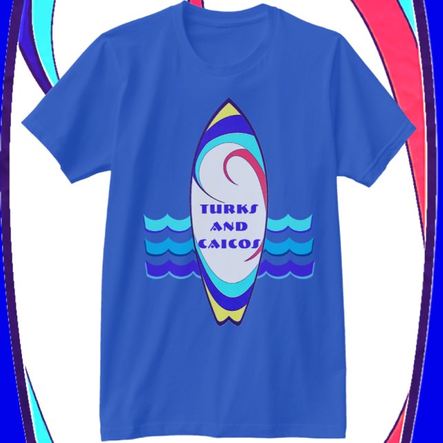 Camiseta Turcos e Caicos sobrevoam as ondas T-Shirt (Criador carregado)