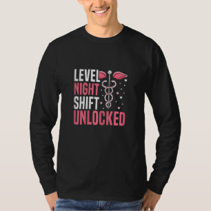 Camiseta Turno Noturno do Nível Feminino desbloqueado para
