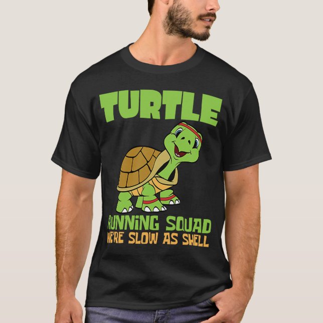 Camiseta Turtle Running Squad Estamos Lentos Como o Inferno (Frente)