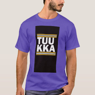 Camiseta Tuukka entre os tubos