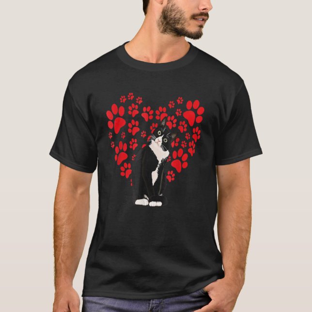 Camiseta Tuxedo Cat Valentine Heart Paw For Kitten And Cat  (Frente)