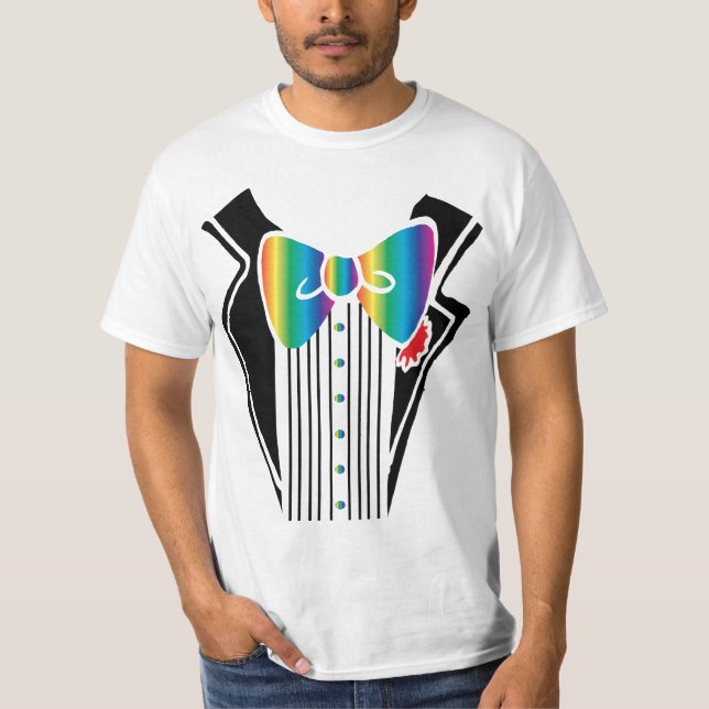 Camiseta Tuxedo - Rainbow Tie (Frente)