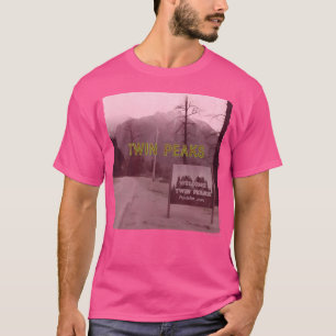 Camiseta Twin Peaks - Sinal de Boas-Vindas com Fotografia d