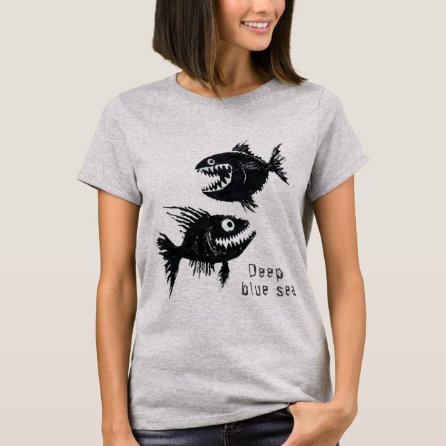 Camiseta Two scary fish, personalized (Frente)