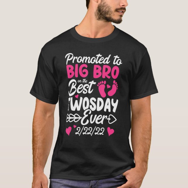 Camiseta Twosday Promoted To Big Bro Brother Sibling New Ba (Frente)
