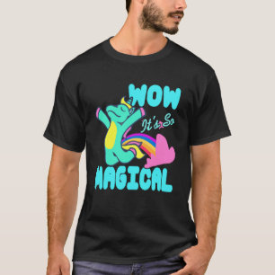 Camiseta Uau Isso É Tão Mágico Arco-íris Unicórnio Colorido
