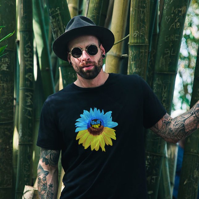 Camiseta Ucrânia: flor da água, girassol, azul-amarelo (Criador carregado)