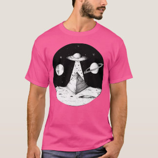 Camiseta Ufo Abduzindo Uma Pirâmide Com Planetas De Estrela