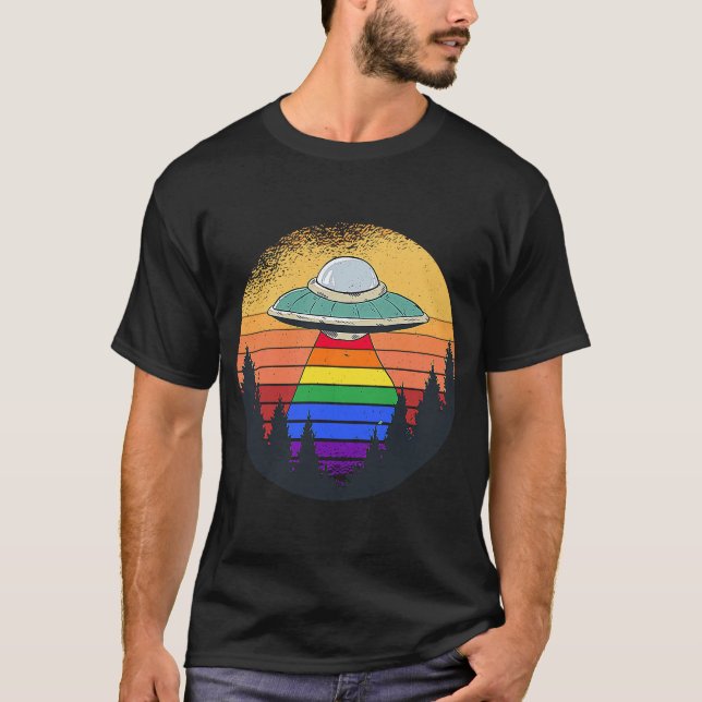 Camiseta Ufo Flying Saucers LGBT gay e orgulho lésbico LGBT (Frente)