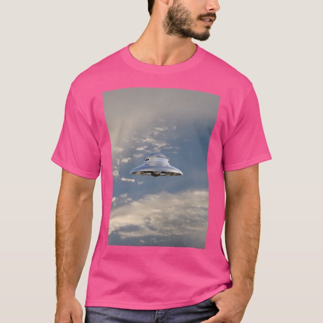 Camiseta Ufo Hovering (Frente)