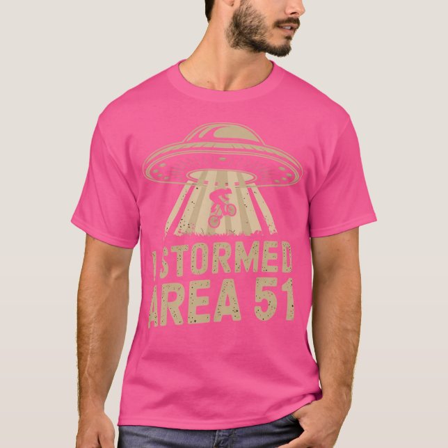 Camiseta Ufo - I Área Armazenada 51 (Frente)