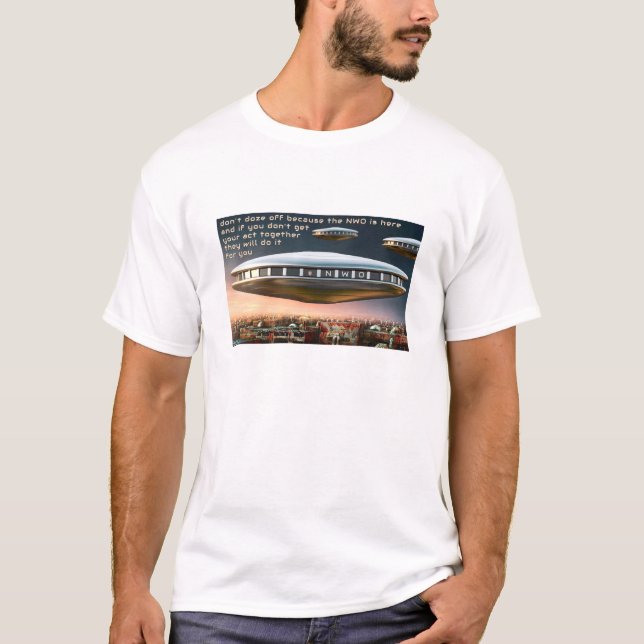 Camiseta UFO (leve) (Frente)