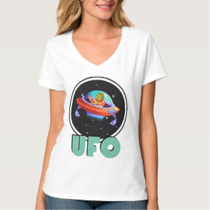Camiseta ufo no espaço