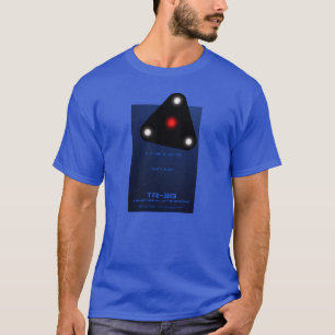 Camiseta UFO preto do triângulo TR-3B