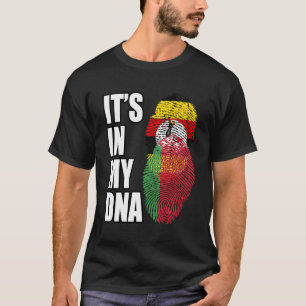 Camiseta Uganda E Bandeira Do Patrimônio Misturado Da Bielo