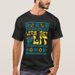 Camiseta Ugly Hanukkah Sweater Deixa Menorah Ir<br><div class="desc">Suéter Feio De Chanucá,  Deixa Menorah.</div>