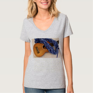 Camiseta Ukulele e leus azuis