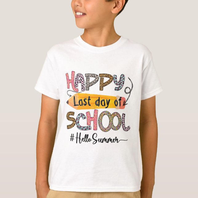 Camiseta Último Dia De Licenciação De Professores Do Último (Frente)