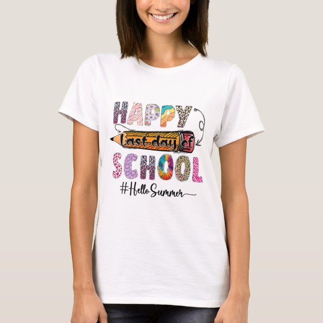 Camiseta Último Dia De Licenciação De Professores Do Último (Frente)