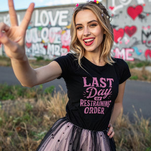 Camiseta Último Dia de Ordem de Restrição Impressão Rosa