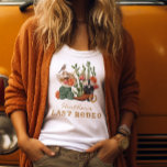 Camiseta Último Rodeio<br><div class="desc">Última Camiseta Rodeada. Vamos, meninas! Prepare-se para uma viagem selvagem para o Oeste Selvagem! Esta camiseta é divertida e perfeita para um chá de panela de temas ocidentais ou fim de semana de despedida de solteira. Única e original, com cactos desenhados à mão e pintados a aquarela, botas de cowboy...</div>