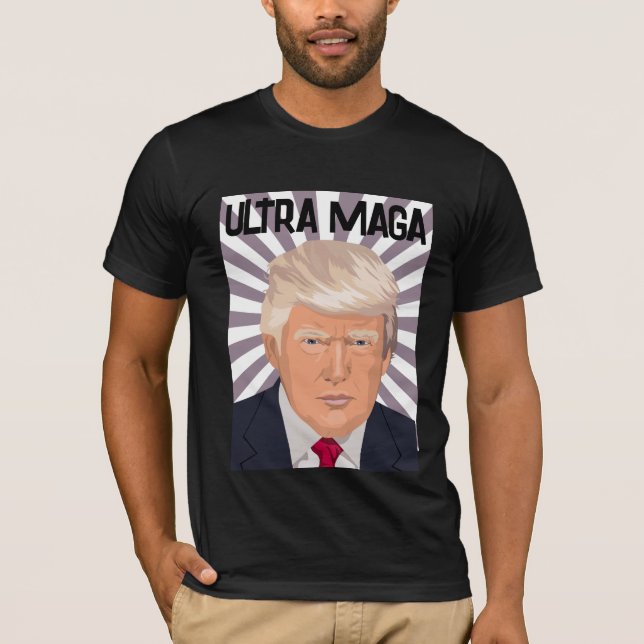 Camiseta ULTRA MAGA DONALD TRUMP 2024 T-Shirt (Frente)