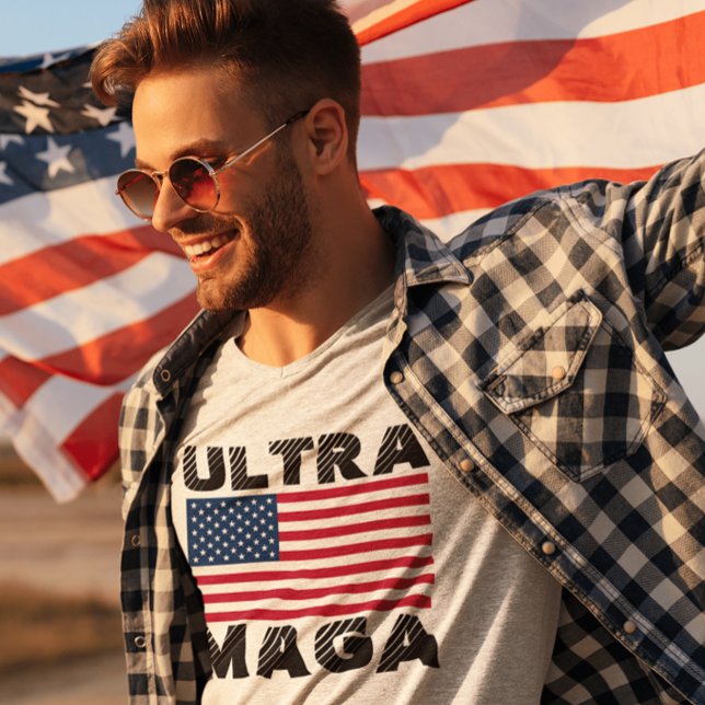 Camiseta ULTRA MAGA TRUMP 2024 T-Shirts (Criador carregado)