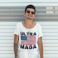 ULTRA MAGA TRUMP T-Shirt -CHRISTMAS T-SHIRT