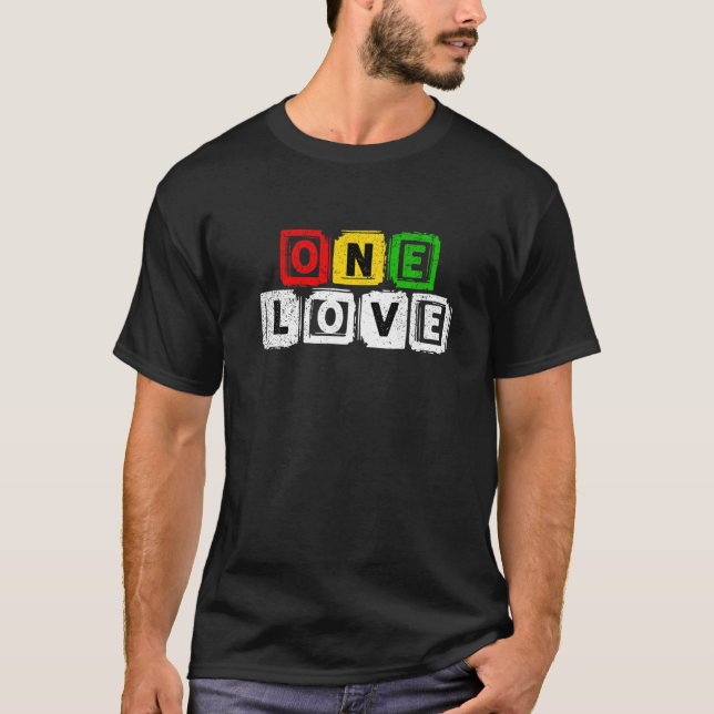 Camiseta Um Africano Amor História Negra Mês BLM Melanin A (Frente)