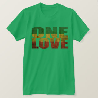 CAMISETA UM AMOR -