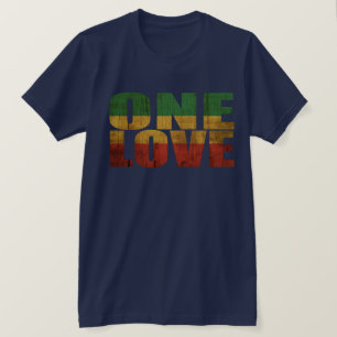 CAMISETA UM AMOR -