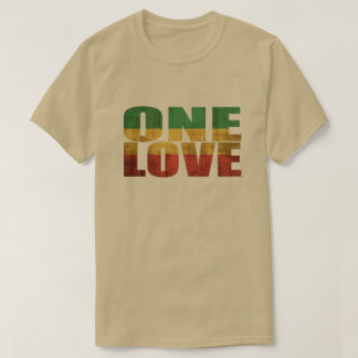 CAMISETA UM AMOR -