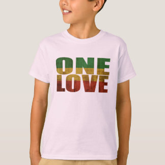 CAMISETA UM AMOR -