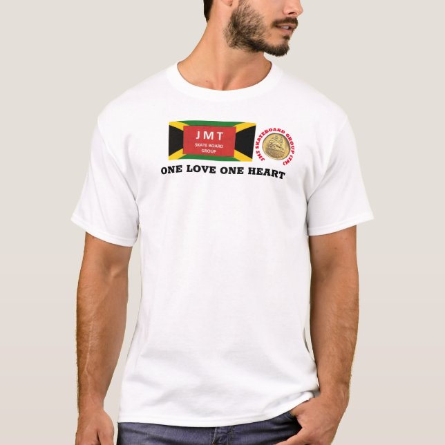Camiseta UM AMOR UM CORAÇÃO Camisa-T básica de homens (Frente)