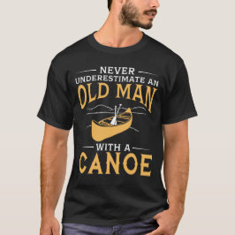Camiseta Um ancião com uma canoa