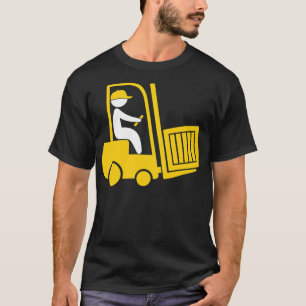 Camiseta Um artigo de empilhadeira que transporta um pessoa