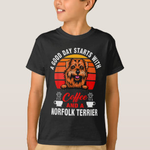 Camiseta Um bom dia começa com café e um norfolk