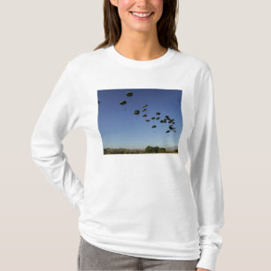 Camiseta Um C-17 Globemaster III 2 da força aérea de E.U.
