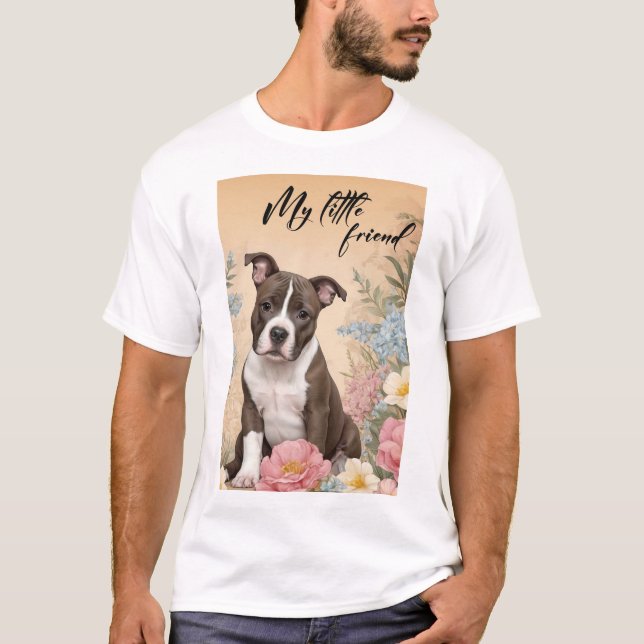 Camiseta Um cachorrinho marrom do Staffordshire Terrier (Frente)