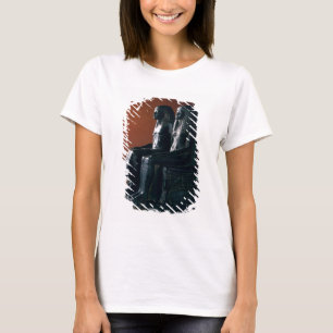 Camiseta Um casal seigneurial na roupa cerimonial, Ki novo